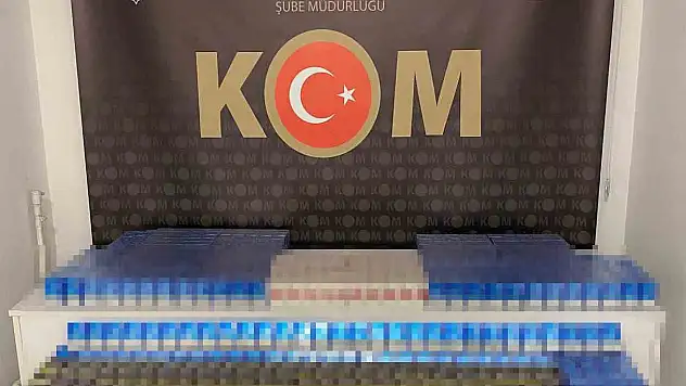 Kocaeli'de bin 350 paket gümrük kaçağı sigara ele geçirildi