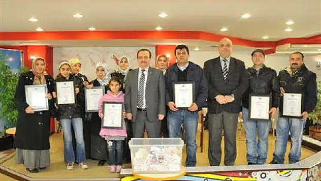 İlkadım'dan Eğitime çifte destek