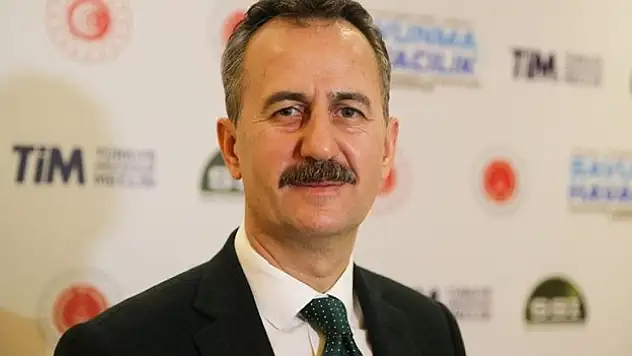 İlk ayında 1 milyar dolarlık sözleşme