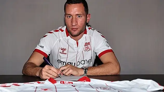 Sivasspor'a yeni transfer