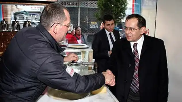 Demir: 'Halkımızla el ele verdik'