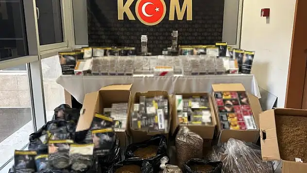 Kaçak sigara üretimine operasyon düzenlendi