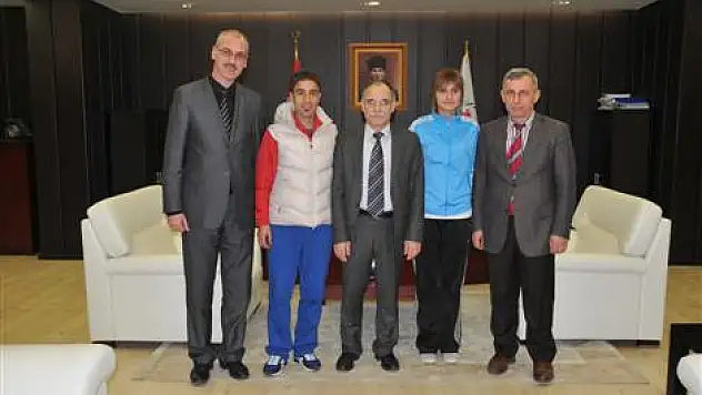 OMÜ'lü öğrenci Türkiye rekoru kırdı