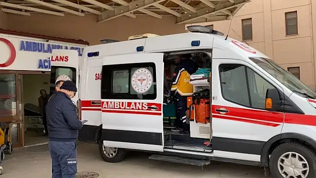 Elektrikli battaniyeden yangın çıktı