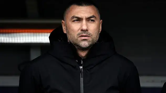 Burak Yılmaz kırmızı kart gördü