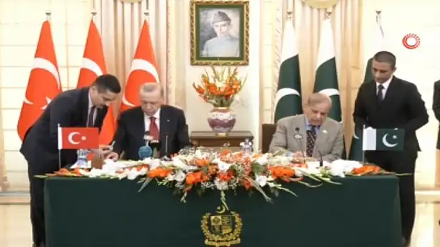 Türkiye ile Pakistan arasında 24 anlaşma imzalandı