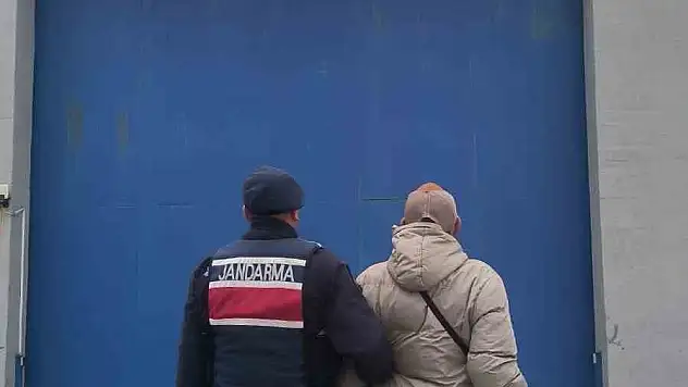 Afyonkarahisar'da aranan şahıs yakalandı