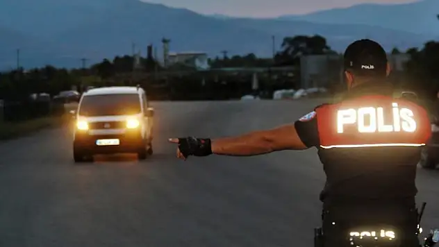 Hapis cezası bulunan 9 şahıs yakalandı