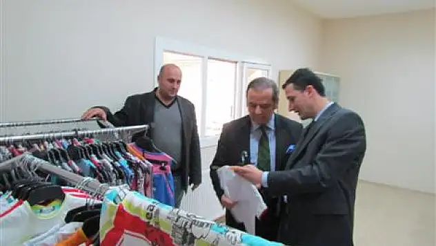 Yıldız' dan Salıpazarı'na günü birlik ziyaret