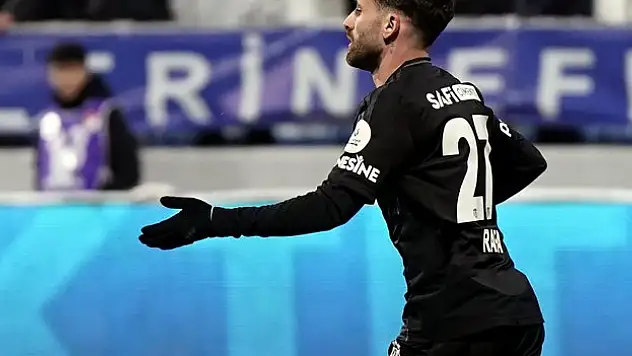 3 müsabakada da ağları sarsmayı başardı