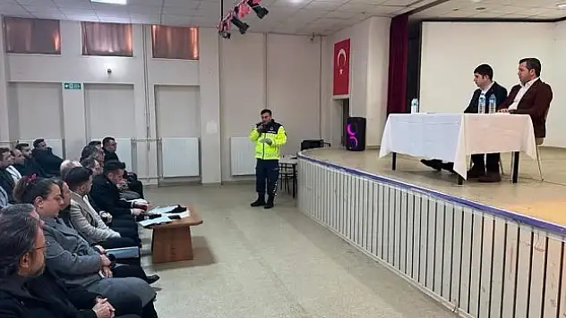 Muhtarlar ve eğitim güvenliği toplantısı