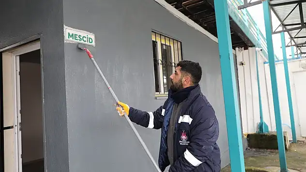 Şehzadeler Belediyesi'nden Perşembe Pazarı'nda yenileme