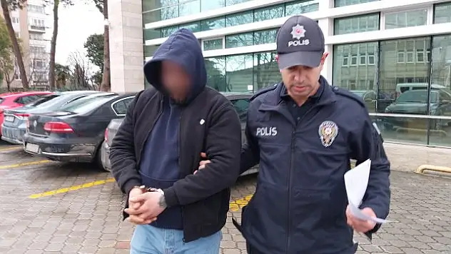 Kamyoneti kurşunlayan sürücü tutuklandı