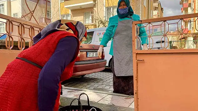 Taşköprü Belediyesi Aşevi, Ramazan'da 350 kişiye sıcak yemek ulaştırıyor