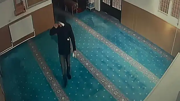 Cami hırsızları tutuklandı