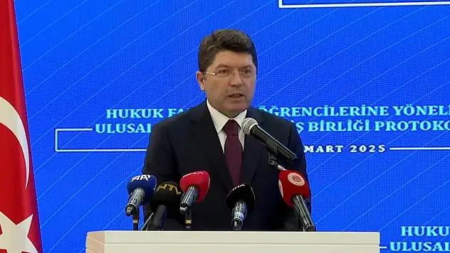 Bakan Tunç: 'Adalet, haklıya hakkını gecikmeksizin vermektir'