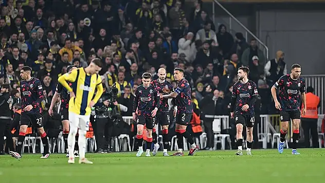 Fenerbahçe, turu zora soktu