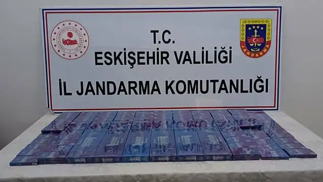 Kaçak sigara satan şahıs jandarmaya yakalandı