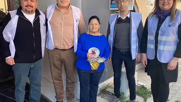 Depremzede kadınlara destek