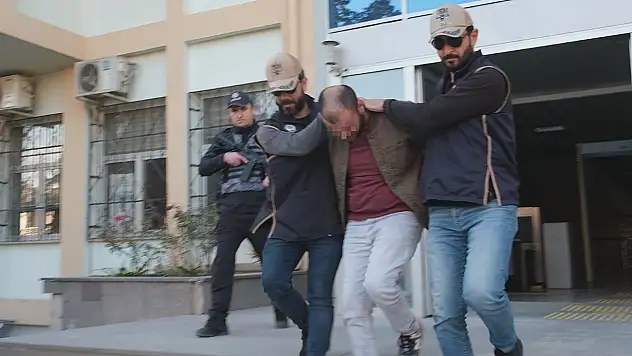 Mersin'de Cumhurbaşkanı'na hakaretten gözaltına alınan şahıs tutuklandı