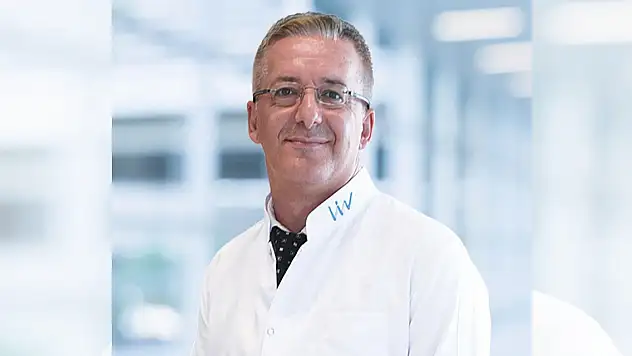 'Kalp hastaları iftarda ağır yemeklerden kaçınmalı'