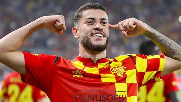 Romulo'nun kafası karışık!