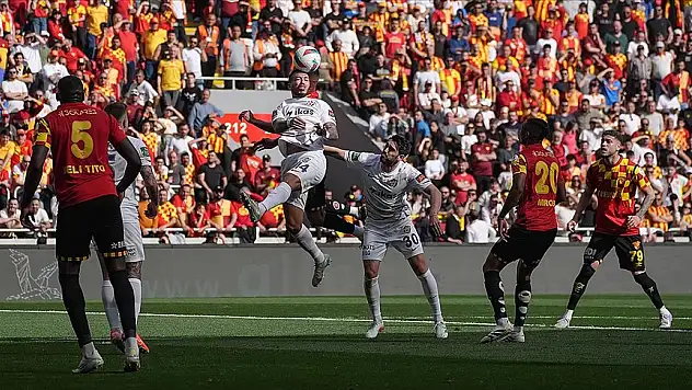 Göztepe ile Eyüpspor 1 puanla yetindi