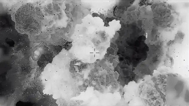 ABD, Sana'ya hava saldırısı düzenledi