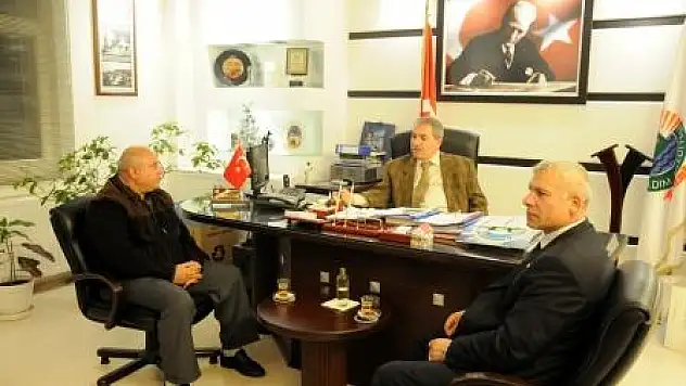 Romanlardan Demirtaş'a nezaket ziyareti