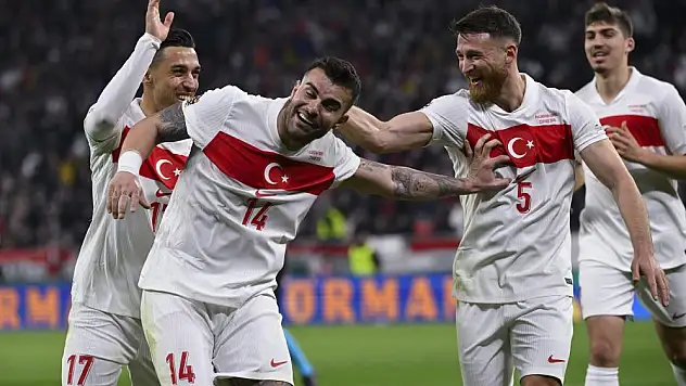 Abdülkerim Bardakcı 2. gol sevincini yaşadı