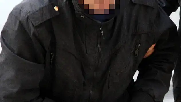 Yanaktan Öpmeye 12 yıl hapis Yanaktan Öpmeye 12 yıl hapis Yanaktan Öpmeye 12 yıl hapis Yanaktan Öpmeye 12 yıl hapis