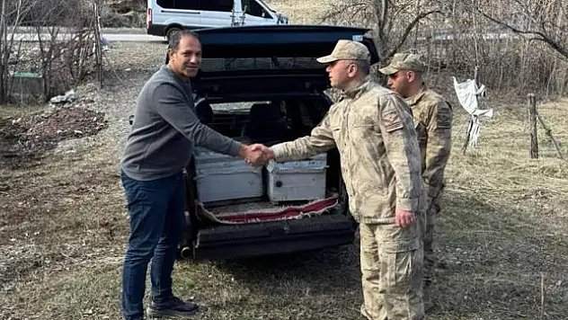 Çalınan arı kovanları sahibine teslim edildi