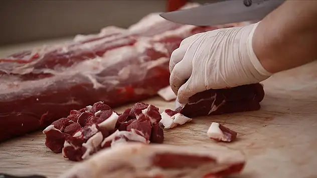 Kırmızı ette fahiş fiyat uygulayanlara denetim