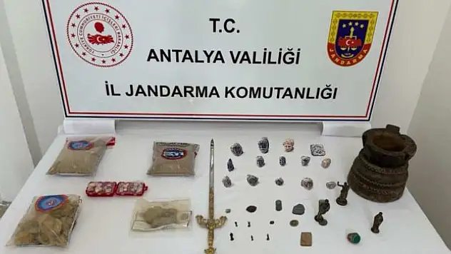 75 parça arkeolojik eser yakalandı