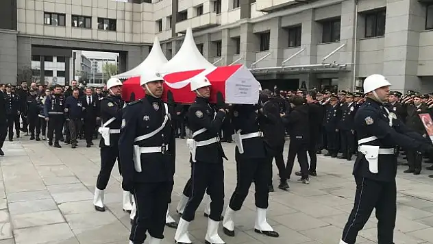 Şehit bekçi için tören