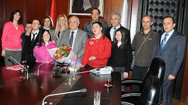 TBMM BAŞKANI ÇİÇEK, ACAR'I KABUL ETTİ