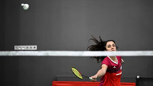 Milli badmintoncular, Avrupa Şampiyonası'nda korta çıkacak