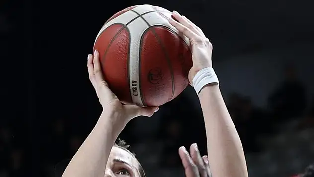 Türk kadın basketbolunun kulüpler düzeyinde 8 Avrupa kupası var