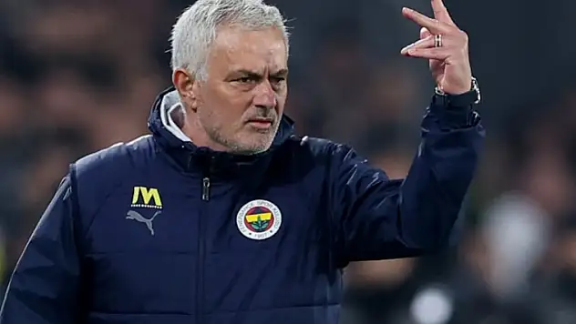 Mourinho neşteri vurdu