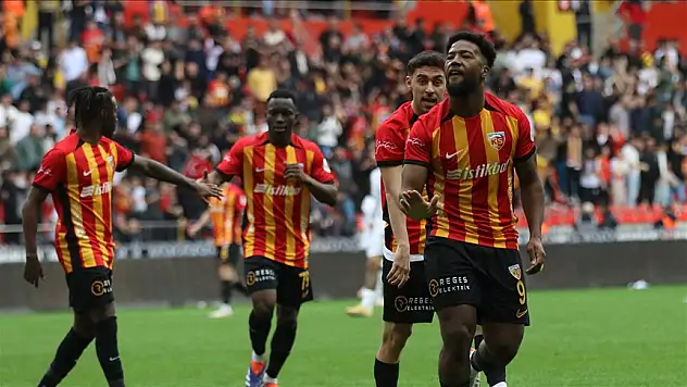 Kayserispor, 'son düzlük'teki performansıyla lige tutunuyor