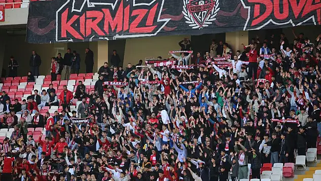 Sivasspor - Fenerbahçe maçının biletleri satışa çıktı