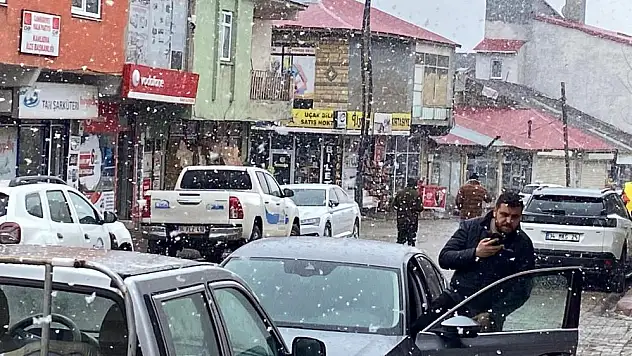 Bu il iki saatte 4 mevsimi de yaşadı