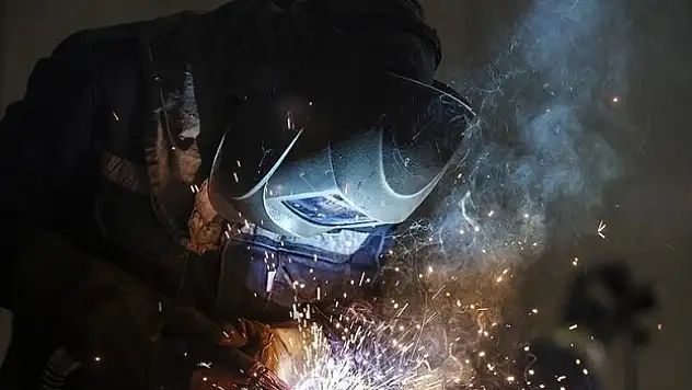 Beklentilerin altında arttı