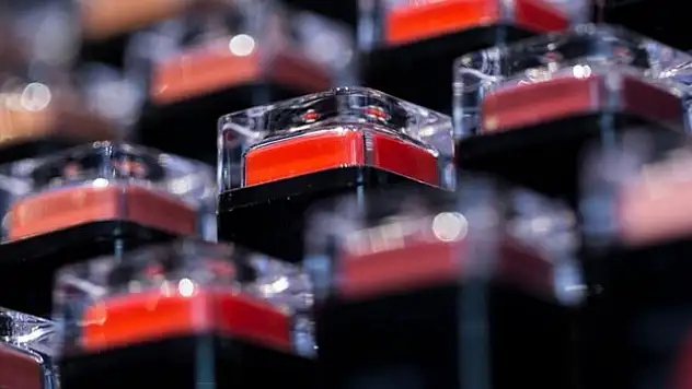 İthalatta dalgalı seyir