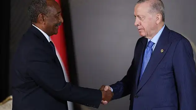 Erdoğan, Ek Burhan ile görüştü