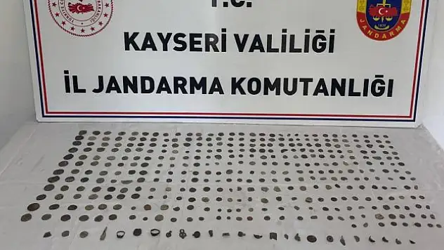 367 adet sikke ve 25 adet obje ele geçirildi