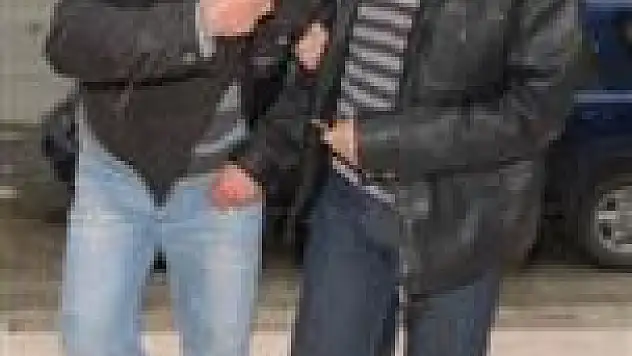 KAHVEYE İLAÇ KATIP TECAVÜZ İDDİASINA GÖZALTI