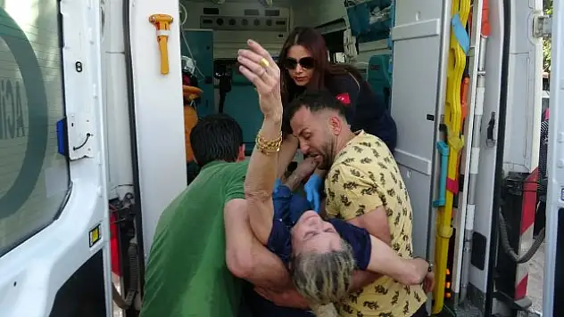 Dumanı gören sulama tankeri yangına müdahale etti