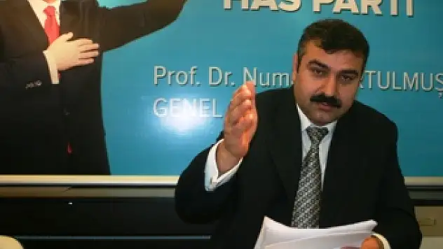 Öz: 'Demokrasi tahammüller rejimidir'