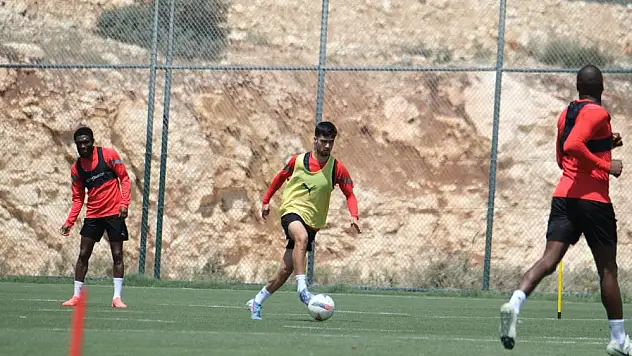 Atakaş Hatayspor, Beşiktaş maçının hazırlıklarına başladı